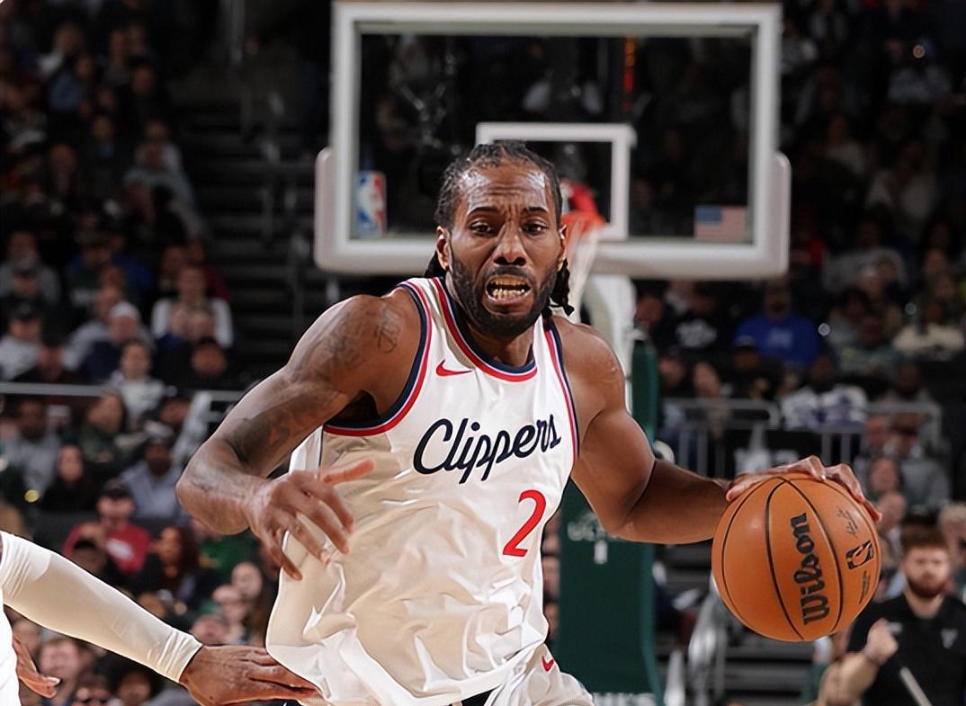 关于今夜欧冠焦点战，洛杉矶快船外线爆发，震撼外界，资深球员宣示担当的信息