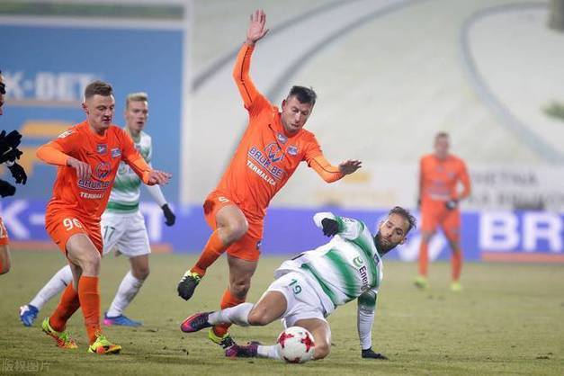 猛1被揍后的身体反应