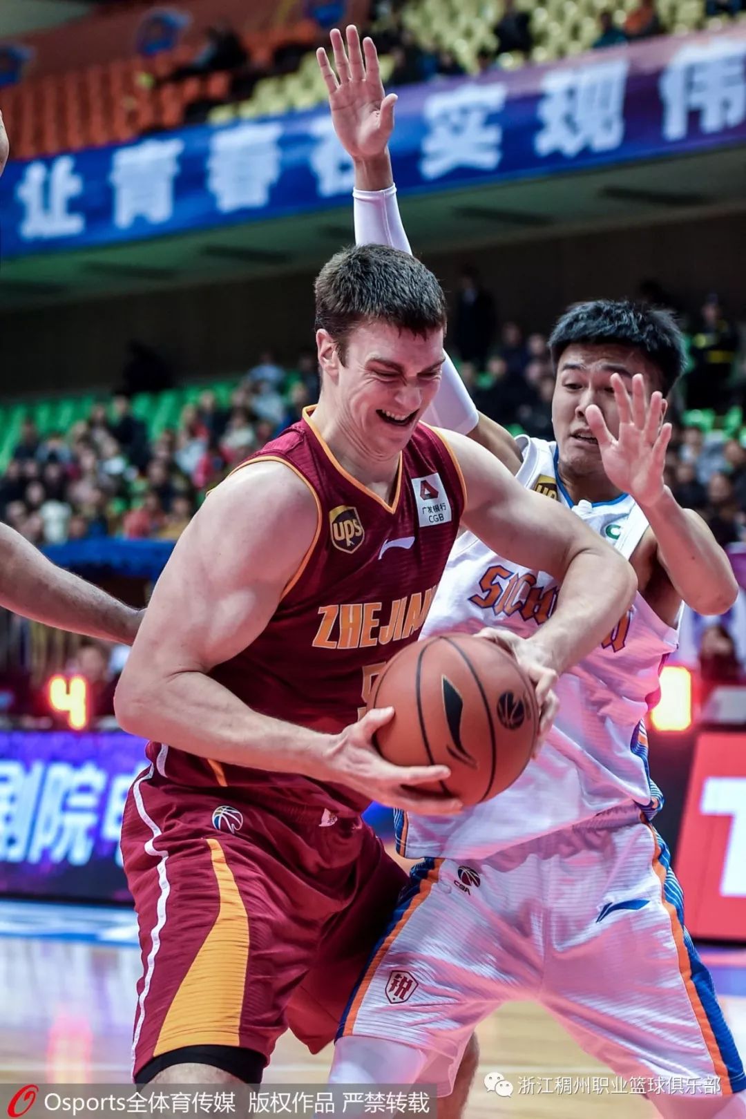 lol比赛下注 -欧联今晚走向成谜，浙江稠州伤情更新，震撼外界，年轻球员得到机会的简单介绍