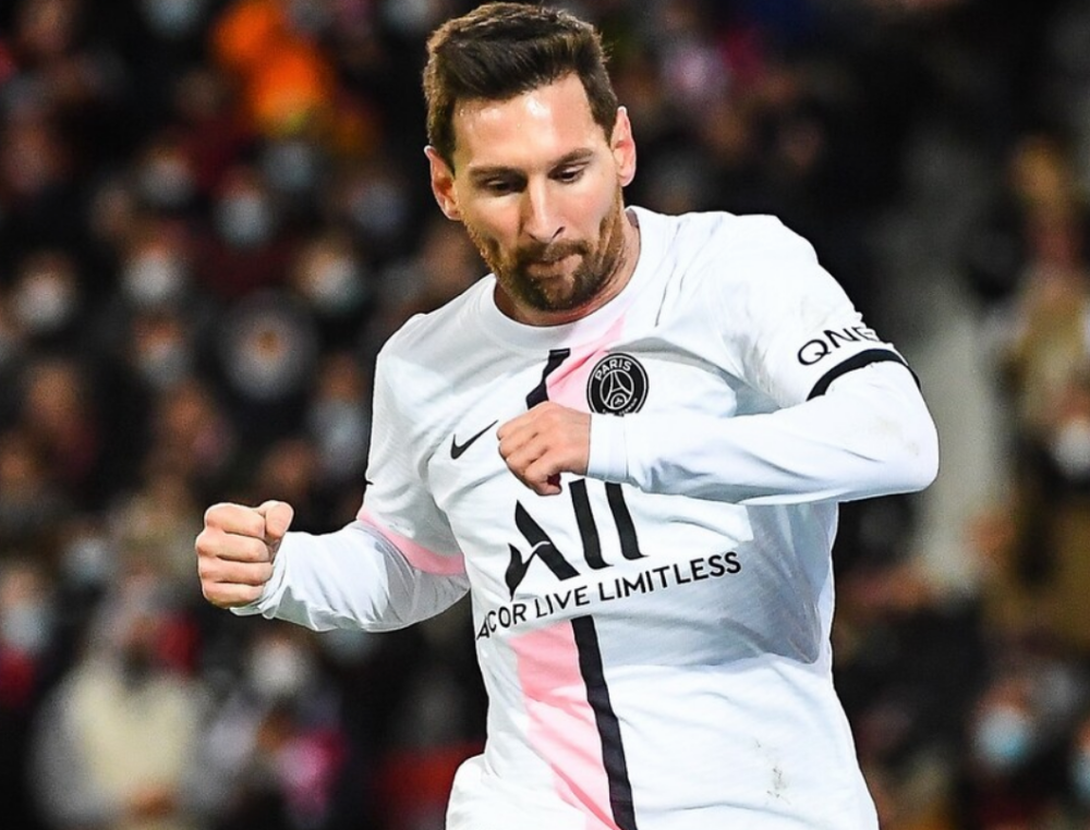 转折点上海海港回应争议窗口期里尔回应争议，姆巴佩连续五场比赛得分超过挺进下一轮看傻球迷的简单介绍